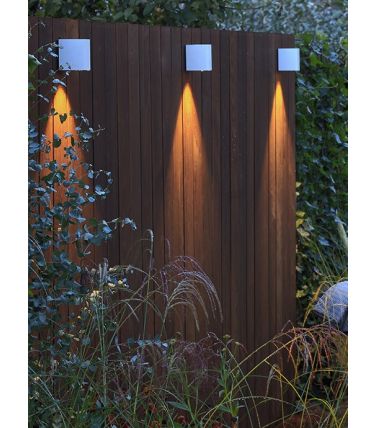 In-Lite Ace down light white, on a fense