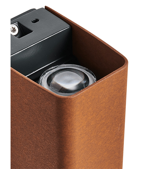 Ace up-down light in Corten