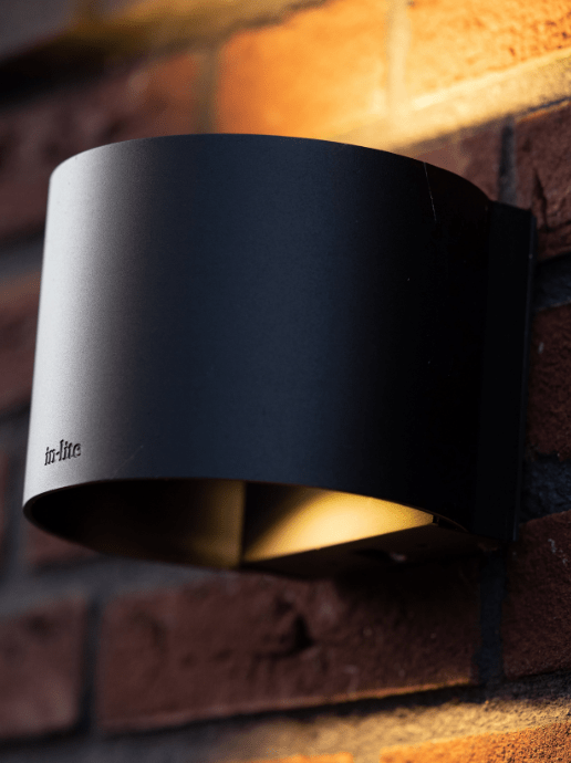 Halo up-Down 12v light on wall, illuminated